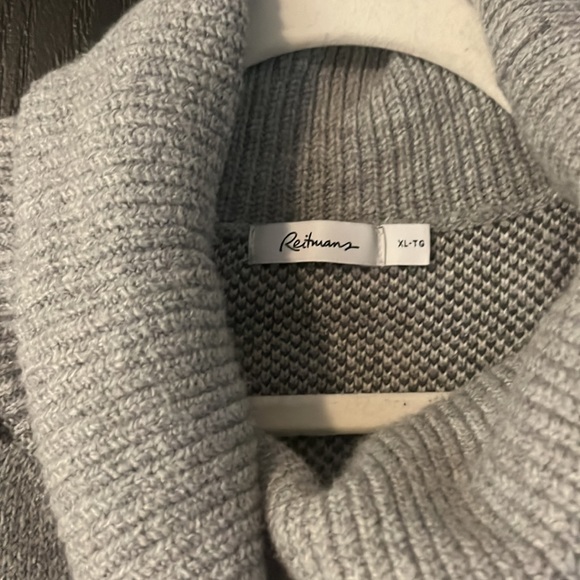 Tunic Length Animal print Cowl neck Sweater - Picture 2 of 4